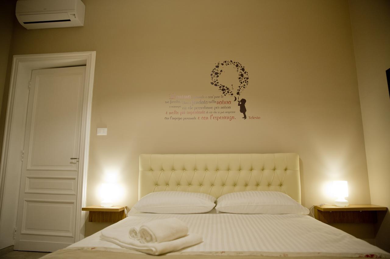 Svevo Bed and Breakfast Cosenza Buitenkant foto